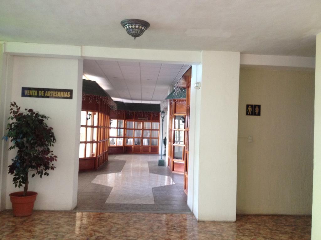 Hotel La Riviera De Atitlan Панахачель Экстерьер фото